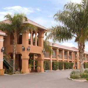 Merced Inn & Suites